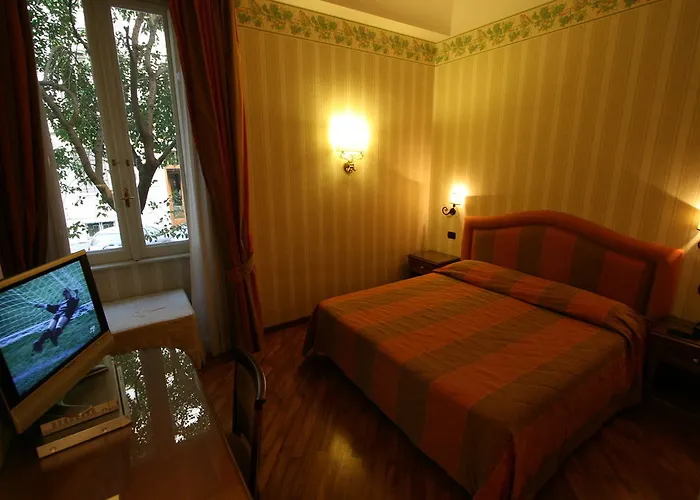 Beccaria A Piazza Del Popolo 4* Rom